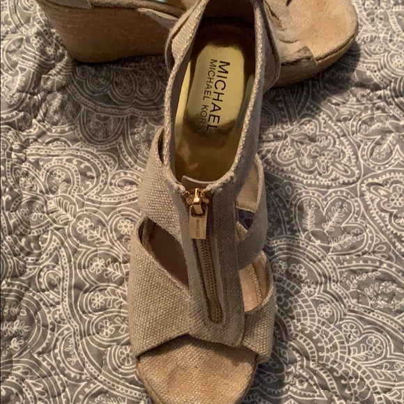 Michael Kors Wedges - Picture 2 of 7